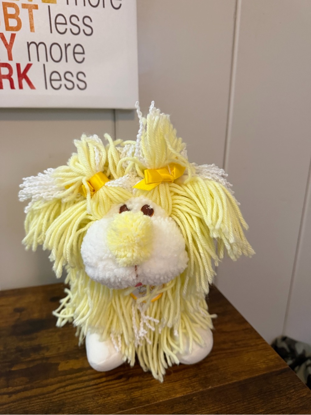 Vintage 1986 Kenner Disney Fluppy Dogs Yellow White Plush Yarn Hair Rare